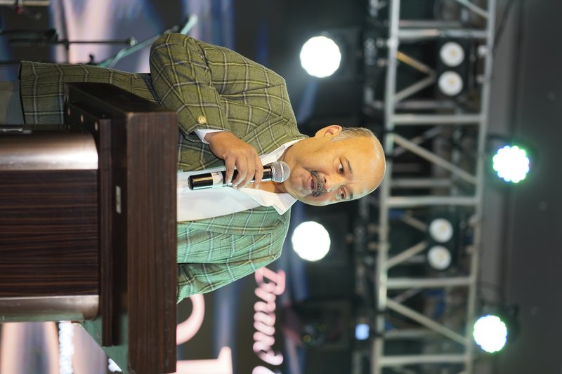 Mr. Sanjay Khanna
